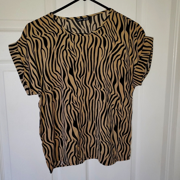 Animal Print Shein shirt size 6 - Picture 1 of 5